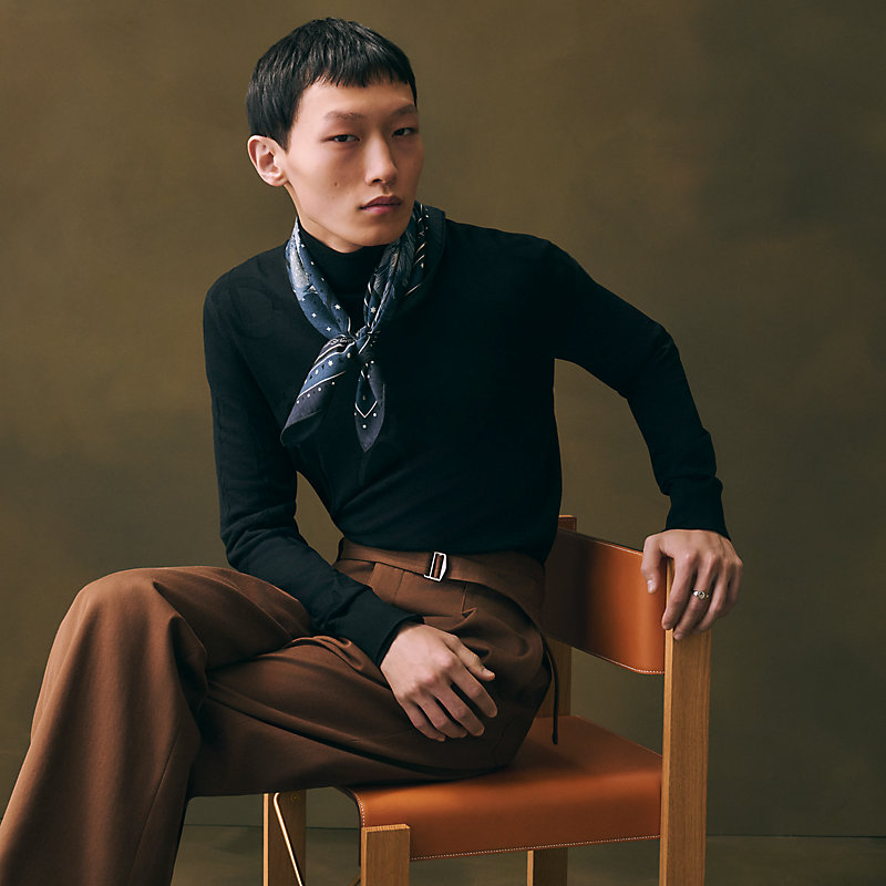 カレH 65 《ROAAAAAR！・バンダナ》 | Hermès - エルメス-公式サイト